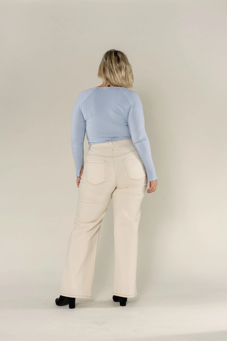 Plus Size Curve  Flared Cru Jeans