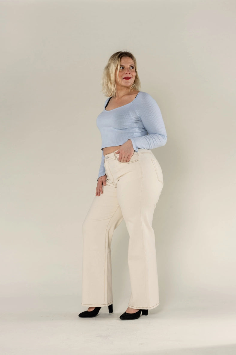 Plus Size Curve  Flared Cru Jeans